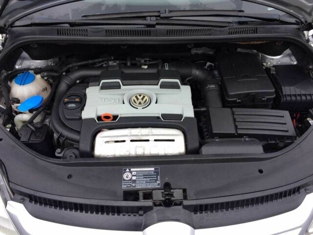 Серый Фольксваген Гольф Плюс, объемом двигателя 1.4 л и пробегом 195 тыс. км за 6800 $, фото 18 на Automoto.ua