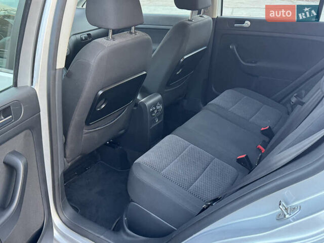 Фольксваген Гольф Плюс 2009 в Полтаве на Automoto.ua Серый Фольксваген Гольф Плюс, объемом двигателя 1.4 л и пробегом 190 тыс. км за 7550 $, фото 23 на Automoto.ua