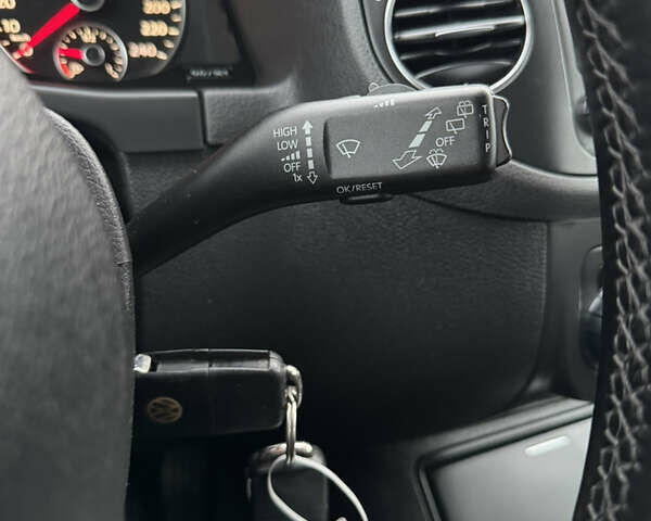 Серый Фольксваген Гольф Плюс, объемом двигателя 1.4 л и пробегом 192 тыс. км за 8300 $, фото 56 на Automoto.ua