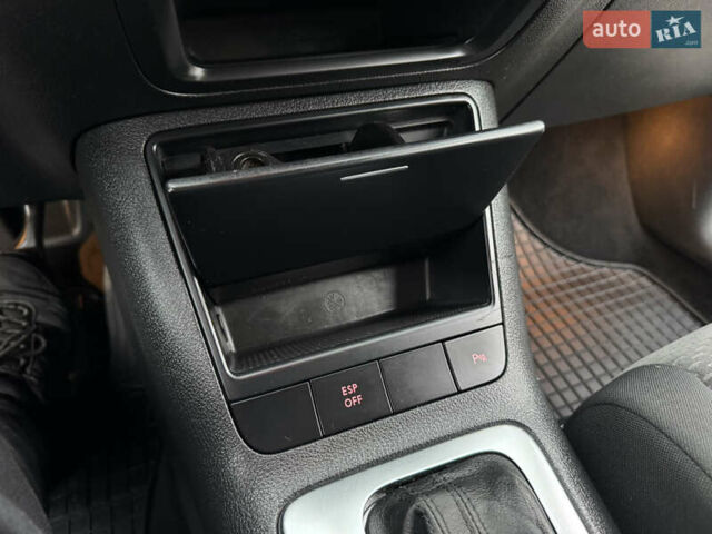 Серый Фольксваген Гольф Плюс, объемом двигателя 1.4 л и пробегом 192 тыс. км за 8300 $, фото 60 на Automoto.ua