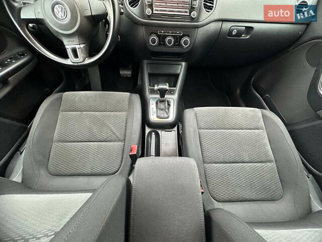 Серый Фольксваген Гольф Плюс, объемом двигателя 1.4 л и пробегом 208 тыс. км за 6999 $, фото 25 на Automoto.ua