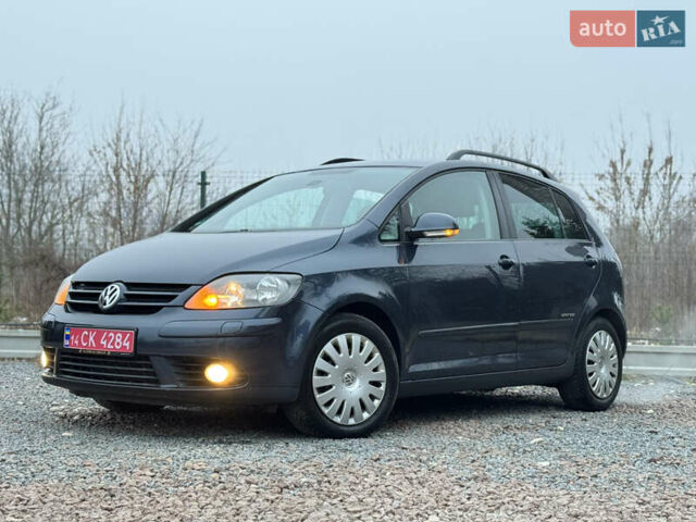 Серый Фольксваген Гольф Плюс, объемом двигателя 1.4 л и пробегом 184 тыс. км за 6490 $, фото 10 на Automoto.ua