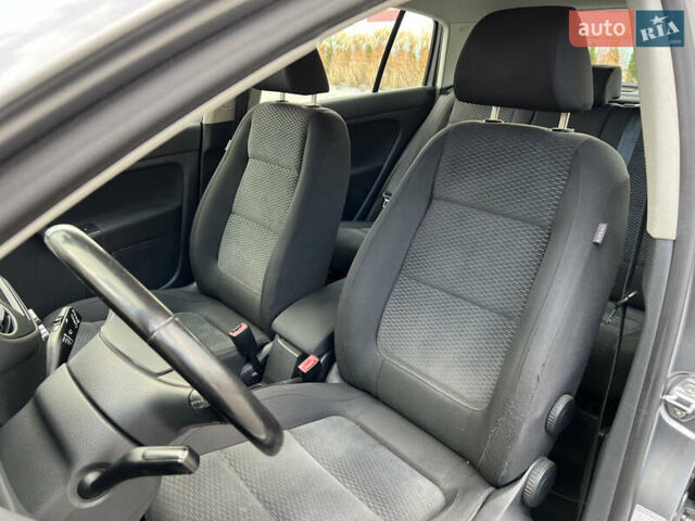 Сірий Фольксваген Golf Plus, об'ємом двигуна 1.4 л та пробігом 247 тис. км за 6650 $, фото 41 на Automoto.ua