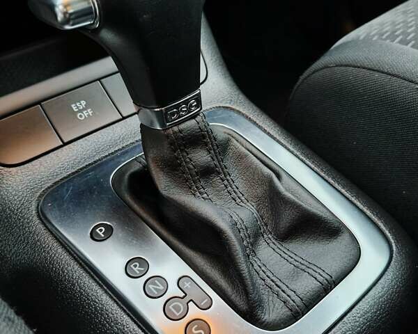 Серый Фольксваген Гольф Плюс, объемом двигателя 1.4 л и пробегом 173 тыс. км за 8700 $, фото 43 на Automoto.ua