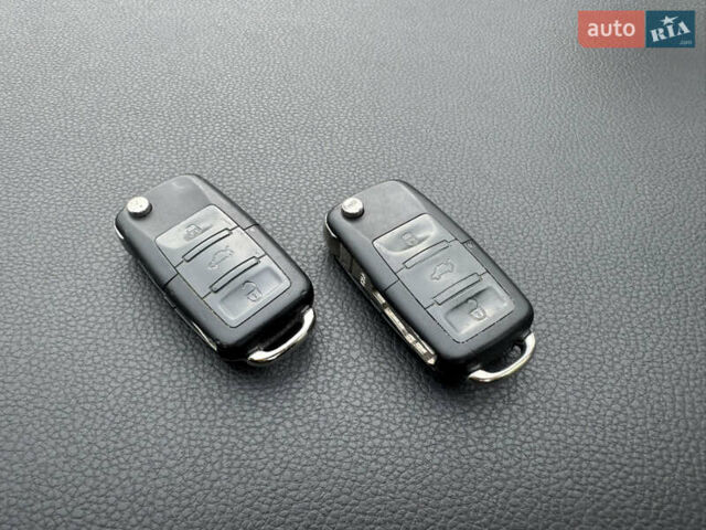 Серый Фольксваген Гольф Плюс, объемом двигателя 1.4 л и пробегом 175 тыс. км за 6799 $, фото 72 на Automoto.ua