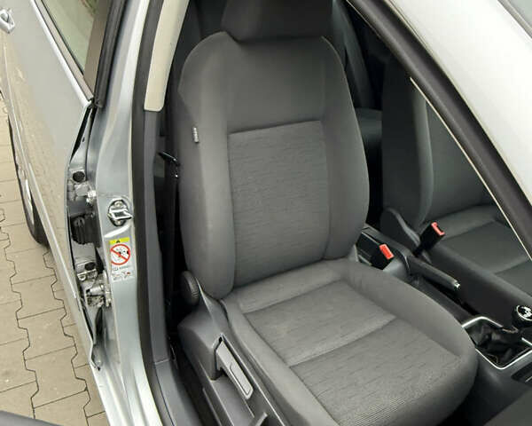 Серый Фольксваген Гольф Плюс, объемом двигателя 1.4 л и пробегом 220 тыс. км за 6600 $, фото 37 на Automoto.ua