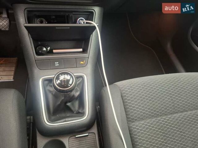 Серый Фольксваген Гольф Плюс, объемом двигателя 1.39 л и пробегом 257 тыс. км за 6700 $, фото 25 на Automoto.ua