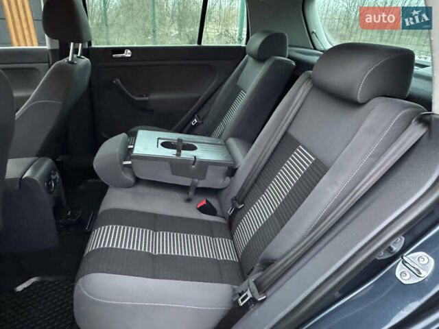 Серый Фольксваген Гольф Плюс, объемом двигателя 1.4 л и пробегом 184 тыс. км за 6490 $, фото 28 на Automoto.ua