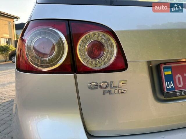 Сірий Фольксваген Golf Plus, об'ємом двигуна 1.4 л та пробігом 144 тис. км за 6600 $, фото 6 на Automoto.ua