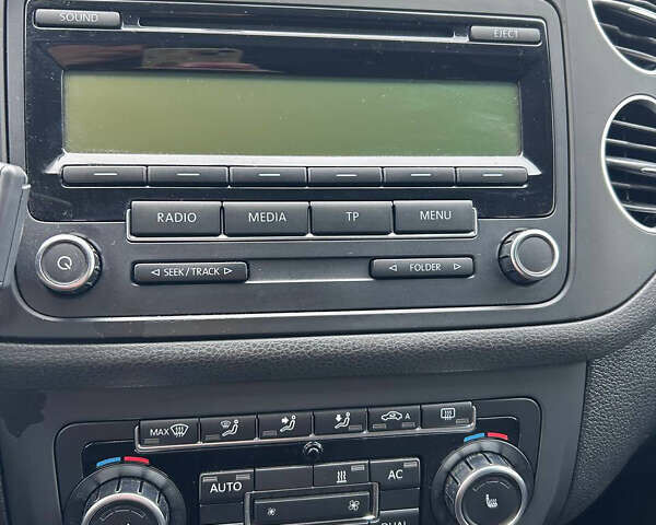 Серый Фольксваген Гольф Плюс, объемом двигателя 1.4 л и пробегом 190 тыс. км за 9200 $, фото 36 на Automoto.ua