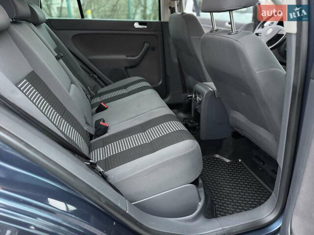 Серый Фольксваген Гольф Плюс, объемом двигателя 1.4 л и пробегом 184 тыс. км за 6490 $, фото 30 на Automoto.ua