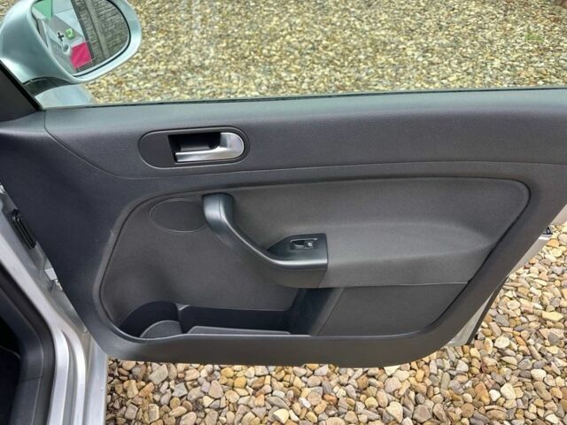 Серый Фольксваген Гольф Плюс, объемом двигателя 1.4 л и пробегом 208 тыс. км за 6999 $, фото 8 на Automoto.ua