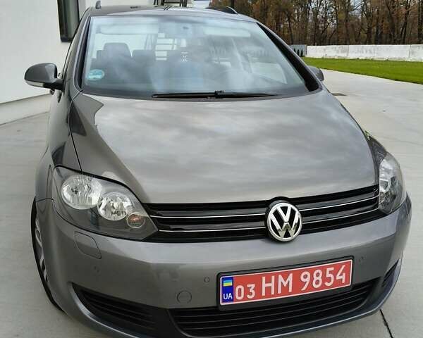 Серый Фольксваген Гольф Плюс, объемом двигателя 1.4 л и пробегом 173 тыс. км за 8700 $, фото 9 на Automoto.ua
