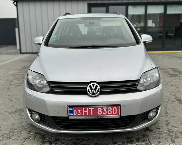 Серый Фольксваген Гольф Плюс, объемом двигателя 1.4 л и пробегом 192 тыс. км за 8300 $, фото 2 на Automoto.ua