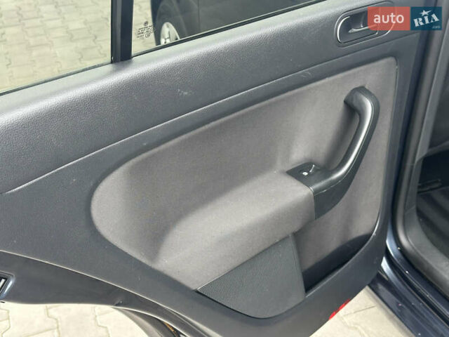 Фольксваген Гольф Плюс 2009 в Луцке на Automoto.ua Серый Фольксваген Гольф Плюс, объемом двигателя 1.4 л и пробегом 220 тыс. км за 6350 $, фото 16 на Automoto.ua