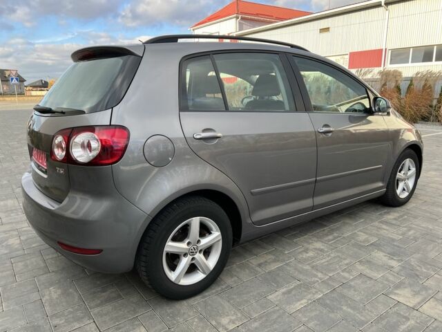 Серый Фольксваген Гольф Плюс, объемом двигателя 1.4 л и пробегом 247 тыс. км за 6350 $, фото 8 на Automoto.ua