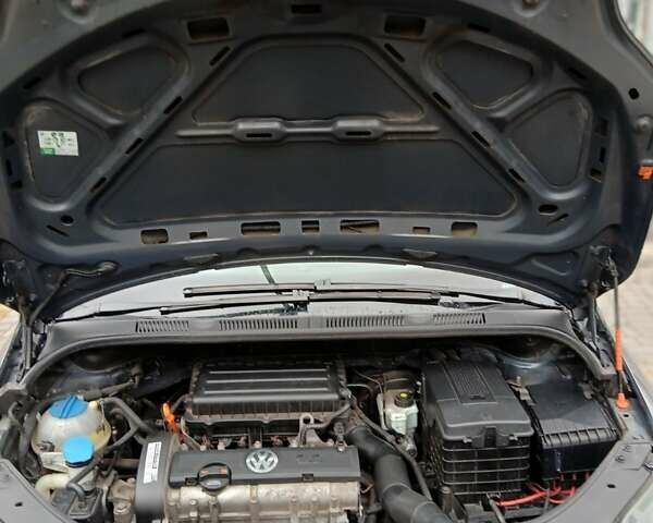 Серый Фольксваген Гольф Плюс, объемом двигателя 1.39 л и пробегом 257 тыс. км за 6700 $, фото 36 на Automoto.ua