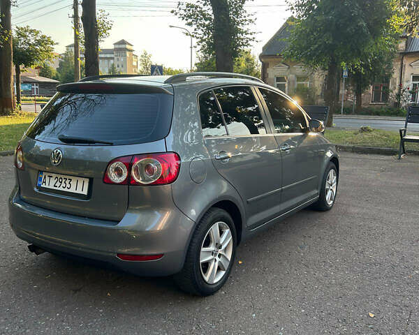 Серый Фольксваген Гольф Плюс, объемом двигателя 1.39 л и пробегом 238 тыс. км за 6900 $, фото 6 на Automoto.ua