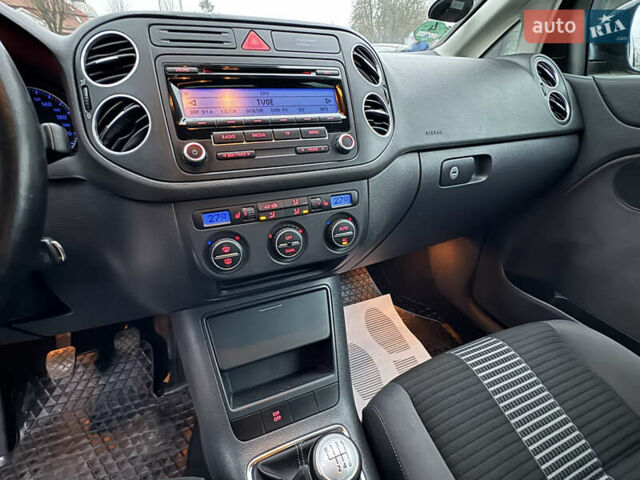 Серый Фольксваген Гольф Плюс, объемом двигателя 1.4 л и пробегом 184 тыс. км за 6490 $, фото 23 на Automoto.ua