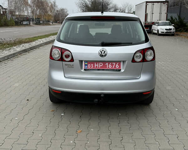 Серый Фольксваген Гольф Плюс, объемом двигателя 1.4 л и пробегом 220 тыс. км за 6600 $, фото 27 на Automoto.ua