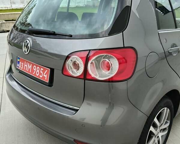 Серый Фольксваген Гольф Плюс, объемом двигателя 1.4 л и пробегом 173 тыс. км за 8700 $, фото 16 на Automoto.ua