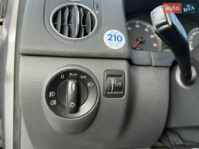 Фольксваген Гольф Плюс 2009 в Тернополе на Automoto.ua Серый Фольксваген Гольф Плюс, объемом двигателя 1.4 л и пробегом 177 тыс. км за 6800 $, фото 11 на Automoto.ua