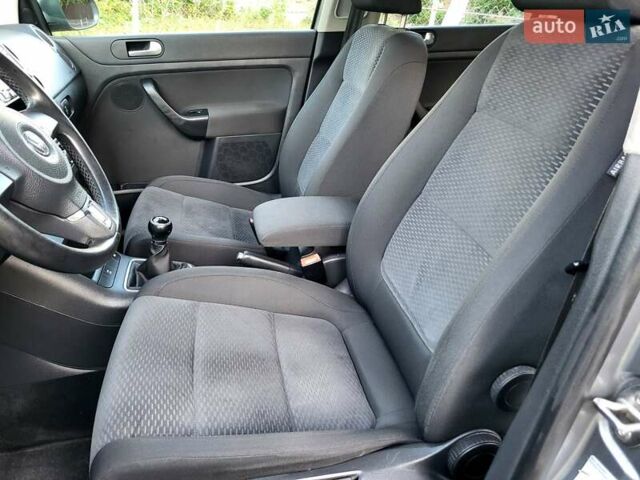 Сірий Фольксваген Golf Plus, об'ємом двигуна 1.4 л та пробігом 185 тис. км за 6800 $, фото 89 на Automoto.ua