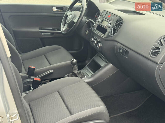 Серый Фольксваген Гольф Плюс, объемом двигателя 1.4 л и пробегом 175 тыс. км за 6799 $, фото 56 на Automoto.ua