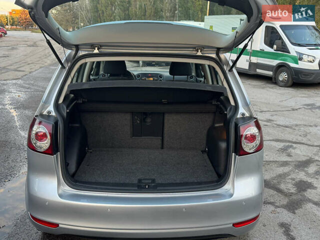 Серый Фольксваген Гольф Плюс, объемом двигателя 1.4 л и пробегом 191 тыс. км за 6999 $, фото 24 на Automoto.ua