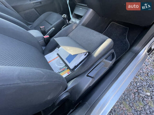 Сірий Фольксваген Golf Plus, об'ємом двигуна 1.4 л та пробігом 229 тис. км за 6300 $, фото 9 на Automoto.ua