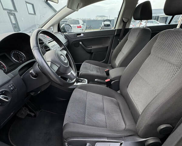 Серый Фольксваген Гольф Плюс, объемом двигателя 1.4 л и пробегом 163 тыс. км за 8300 $, фото 45 на Automoto.ua