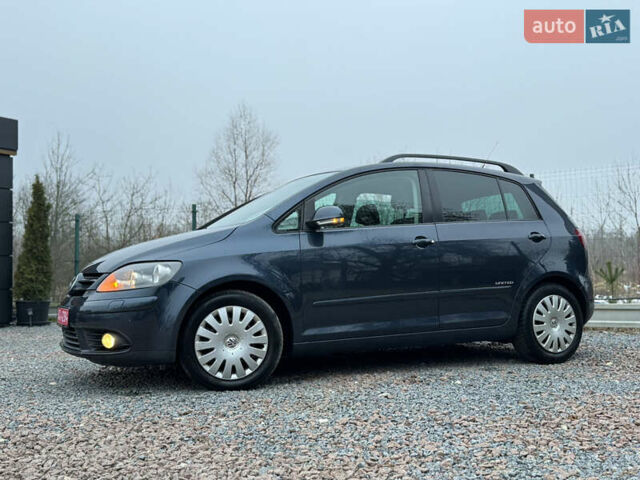 Серый Фольксваген Гольф Плюс, объемом двигателя 1.4 л и пробегом 184 тыс. км за 6490 $, фото 3 на Automoto.ua
