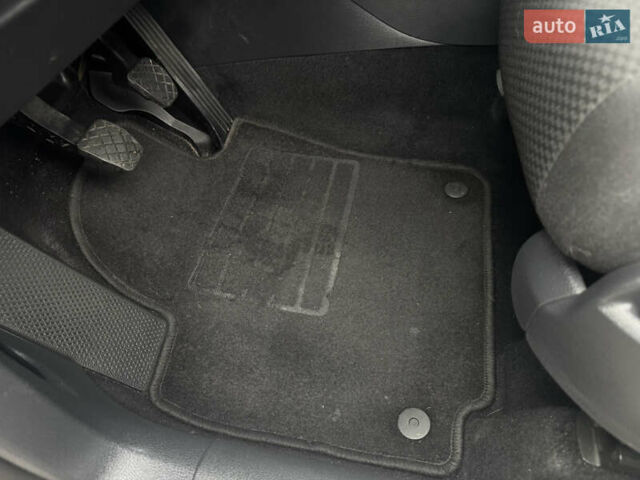 Серый Фольксваген Гольф Плюс, объемом двигателя 1.4 л и пробегом 175 тыс. км за 6799 $, фото 37 на Automoto.ua