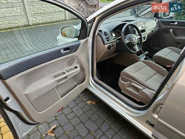 Серый Фольксваген Гольф Плюс, объемом двигателя 1.4 л и пробегом 188 тыс. км за 7500 $, фото 9 на Automoto.ua