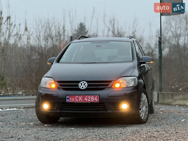 Серый Фольксваген Гольф Плюс, объемом двигателя 1.4 л и пробегом 184 тыс. км за 6490 $, фото 62 на Automoto.ua