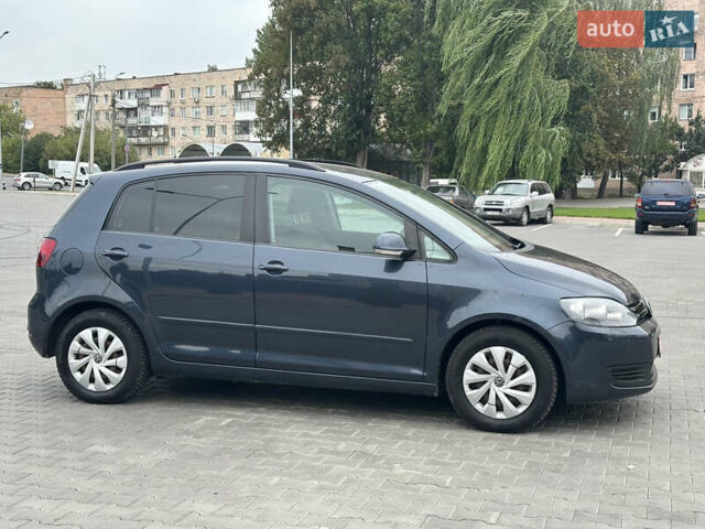 Фольксваген Гольф Плюс 2009 в Луцке на Automoto.ua Серый Фольксваген Гольф Плюс, объемом двигателя 1.4 л и пробегом 220 тыс. км за 6350 $, фото 7 на Automoto.ua