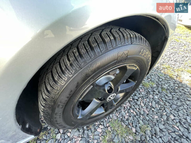 Сірий Фольксваген Golf Plus, об'ємом двигуна 1.4 л та пробігом 229 тис. км за 6300 $, фото 8 на Automoto.ua