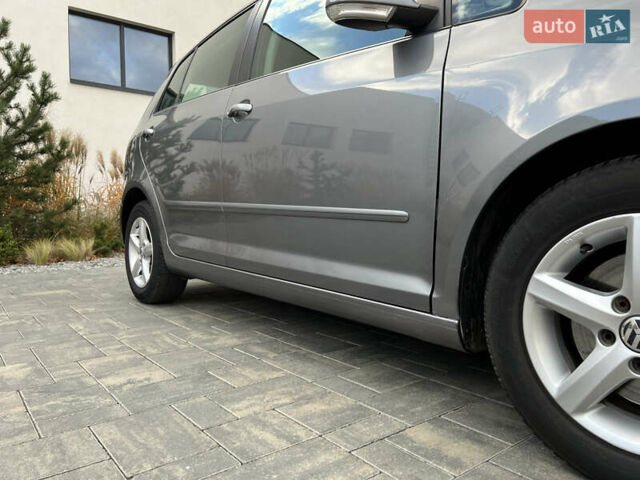 Сірий Фольксваген Golf Plus, об'ємом двигуна 1.4 л та пробігом 247 тис. км за 6650 $, фото 33 на Automoto.ua