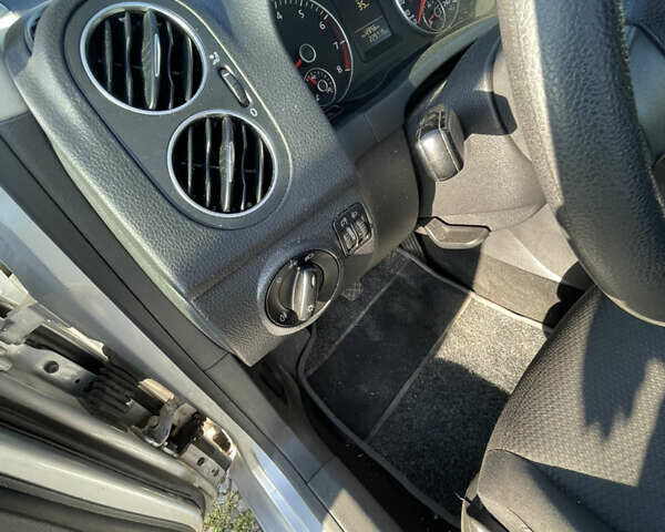 Сірий Фольксваген Golf Plus, об'ємом двигуна 1.4 л та пробігом 229 тис. км за 6300 $, фото 14 на Automoto.ua