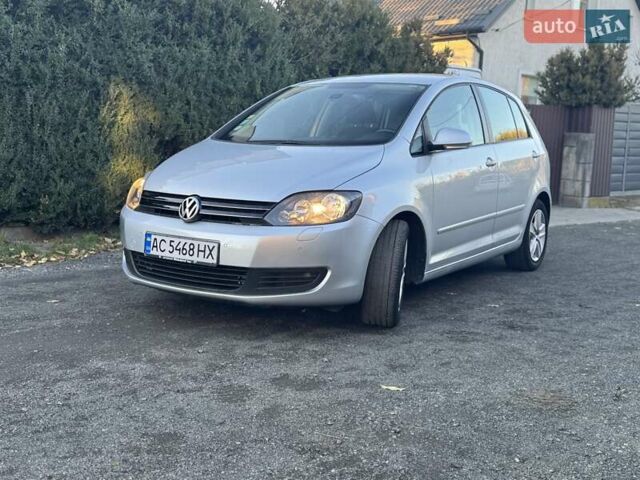 Серый Фольксваген Гольф Плюс, объемом двигателя 1.97 л и пробегом 134 тыс. км за 9999 $, фото 12 на Automoto.ua