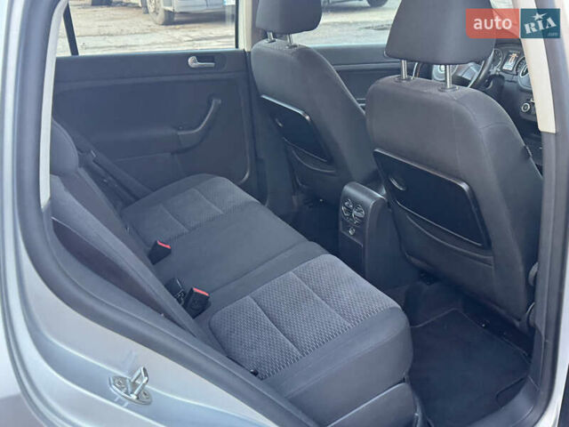 Фольксваген Гольф Плюс 2009 в Полтаве на Automoto.ua Серый Фольксваген Гольф Плюс, объемом двигателя 1.4 л и пробегом 190 тыс. км за 7550 $, фото 30 на Automoto.ua