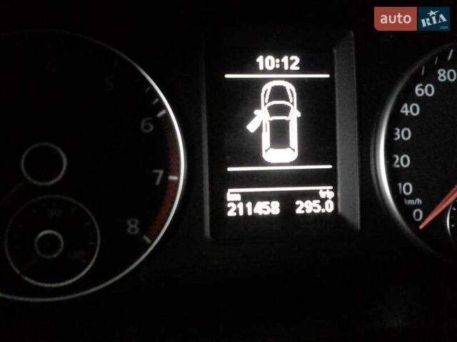 Фольксваген Гольф Плюс 2009 в Ровно на Automoto.ua Серый Фольксваген Гольф Плюс, объемом двигателя 0 л и пробегом 211 тыс. км за 6999 $, фото 4 на Automoto.ua