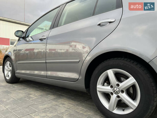 Сірий Фольксваген Golf Plus, об'ємом двигуна 1.4 л та пробігом 247 тис. км за 6650 $, фото 32 на Automoto.ua