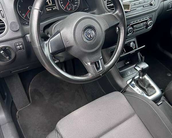 Серый Фольксваген Гольф Плюс, объемом двигателя 1.4 л и пробегом 190 тыс. км за 9200 $, фото 29 на Automoto.ua