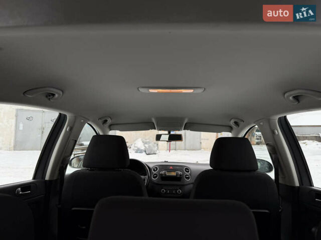 Сірий Фольксваген Golf Plus, об'ємом двигуна 1.4 л та пробігом 223 тис. км за 6750 $, фото 33 на Automoto.ua