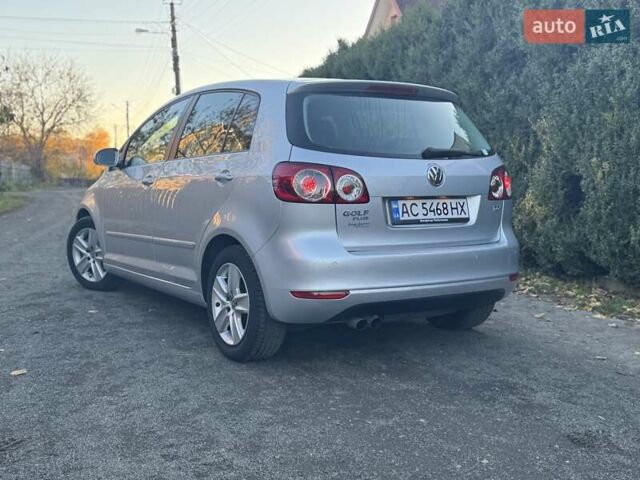 Серый Фольксваген Гольф Плюс, объемом двигателя 1.97 л и пробегом 134 тыс. км за 9999 $, фото 13 на Automoto.ua