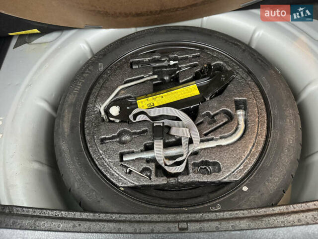 Серый Фольксваген Гольф Плюс, объемом двигателя 1.4 л и пробегом 192 тыс. км за 8300 $, фото 80 на Automoto.ua