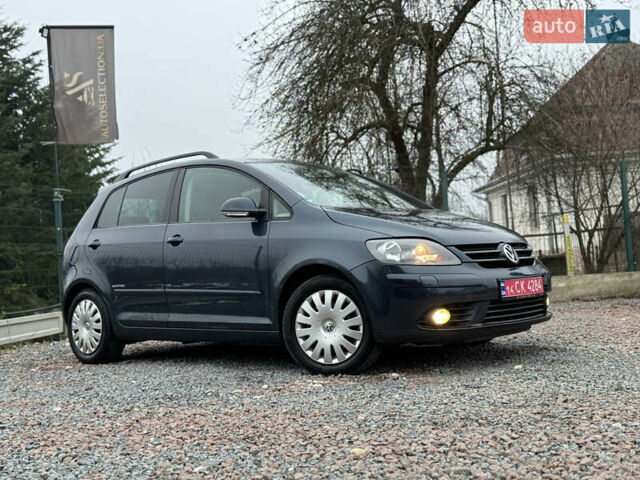 Серый Фольксваген Гольф Плюс, объемом двигателя 1.4 л и пробегом 184 тыс. км за 6490 $, фото 16 на Automoto.ua