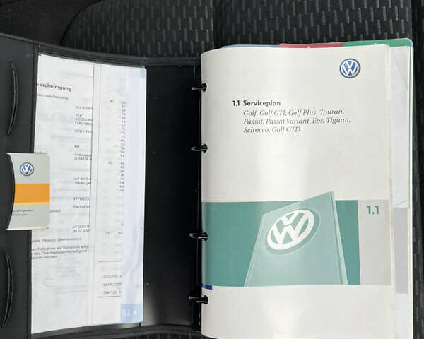 Сірий Фольксваген Golf Plus, об'ємом двигуна 1.4 л та пробігом 247 тис. км за 6650 $, фото 67 на Automoto.ua