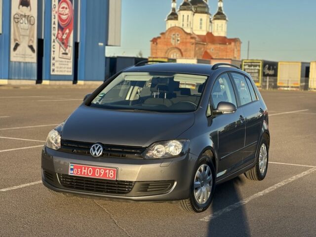 Серый Фольксваген Гольф Плюс, объемом двигателя 1.4 л и пробегом 220 тыс. км за 6350 $, фото 5 на Automoto.ua